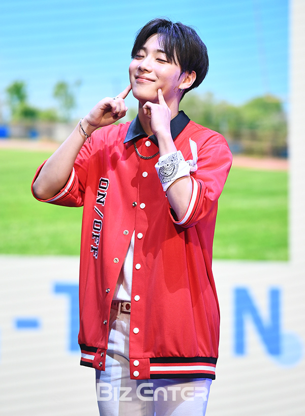 ▲온앤오프 이션(사진=고아라 기자 iknow@)