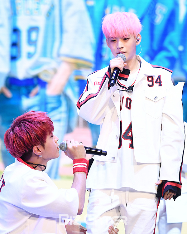 ▲온앤오프 와이엇, 효진(사진=고아라 기자 iknow@)