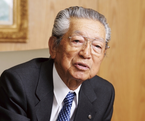 ▲일본 카시오의 가시오 가즈오 회장. 그는 18일(현지시간) 도쿄의 한 병원에서 폐렴으로 사망했다. AP뉴시스
