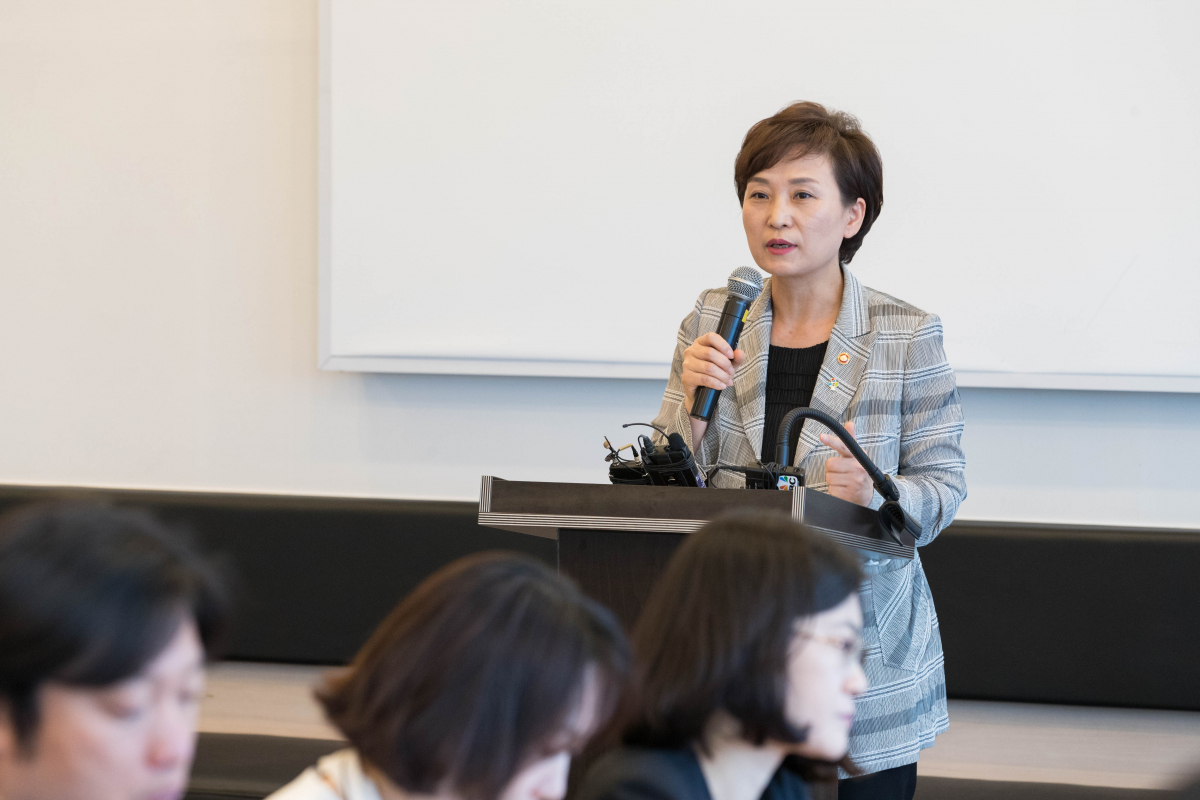 ▲김현미 국토교통부 장관이 취임 1주년 기념 기자간담회에서 발언하고 있다(사진=국토교통부)