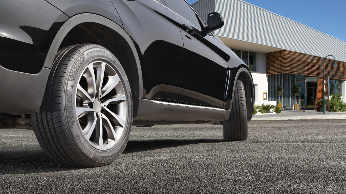 ▲금호타이어 ‘크루젠HP71’. 사진제공=금호타이어