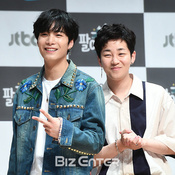 ▲뉴이스트W JR, 딘딘(사진=고아라 기자 iknow@)