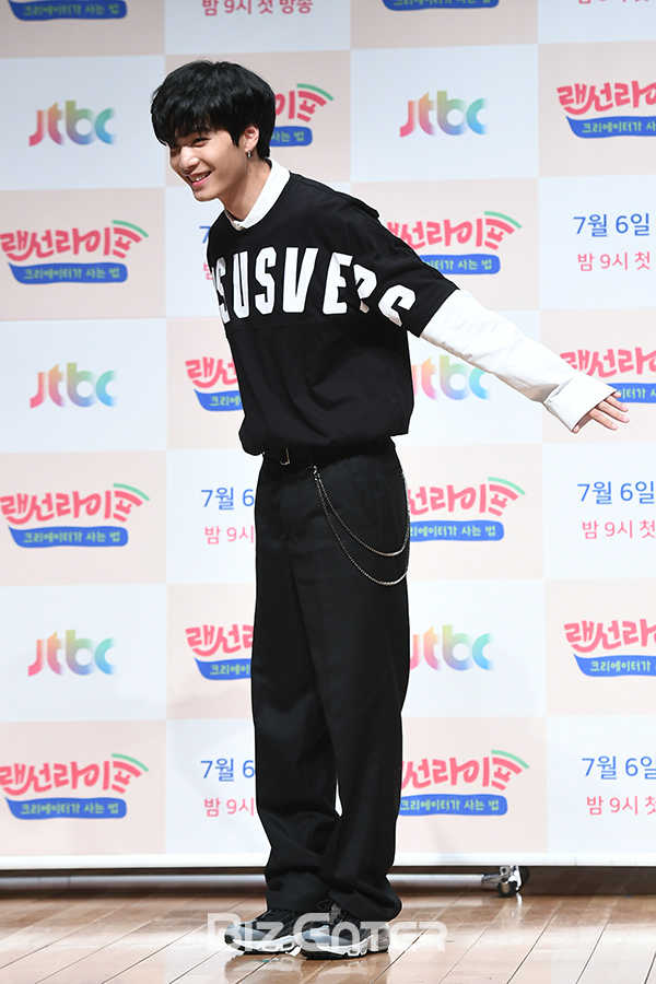 ▲뉴이스트W JR(사진=고아라 기자 iknow@)