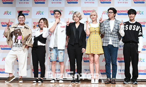 ▲이영자, 김숙, 밴쯔, 씬님, 윰댕, 대도서관, JR(종현)(사진=고아라 기자 iknow@)