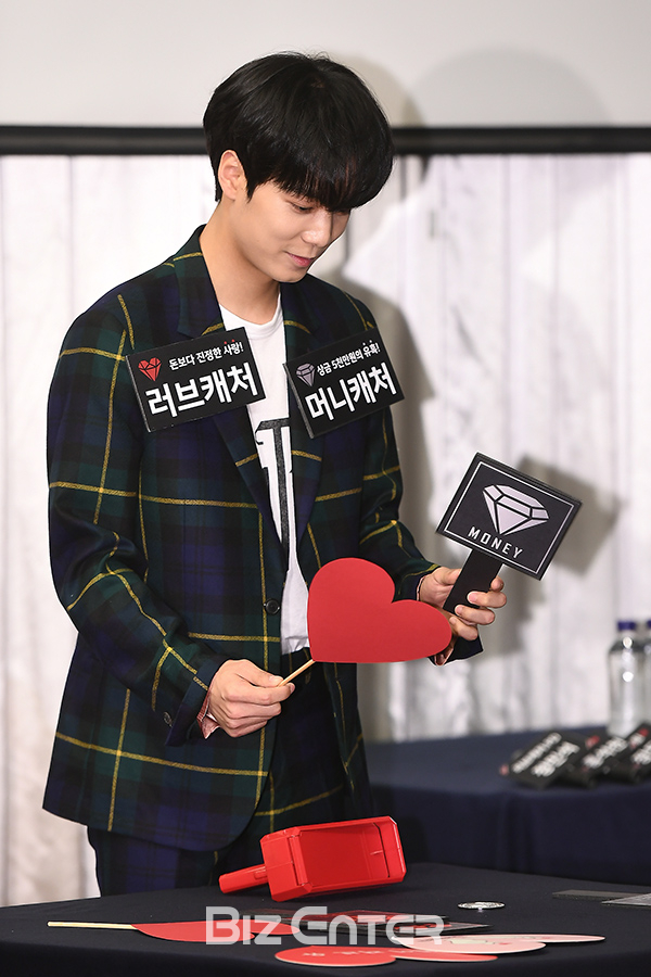 ▲뉴이스트W JR(사진=고아라 기자 iknow@)