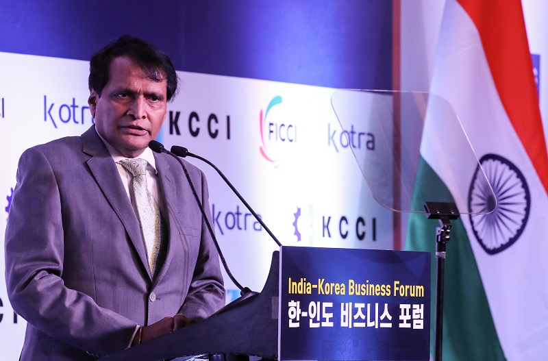 ▲수레시 프라부 인도 상공부 장관이 9일 오후 인도 뉴델리 타지 팰리스호텔에서 열린 한·인도 비즈니스포럼에서 기조 연설을 하고 있다.(뉴델리/연합뉴스)