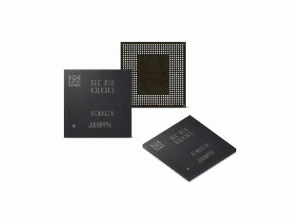 ▲8GB LPDDR5 D램 패키지. (사진제공=삼성전자)