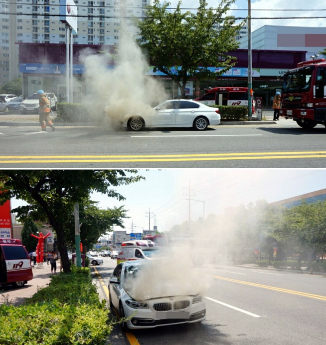 ▲4일 오후 2시15분께 전남 목포시 옥암동 모 대형마트 주변 편도 2차선 도로를 주행하던 김모(53)씨의 BMW 520d 차량에서 불이 나 119에 의해 19분만에 진화됐다. 7월 이후 평균 사흘에 한 번꼴로 BMW 화재가 발생하고 있다. (사진제공=목포소방서)