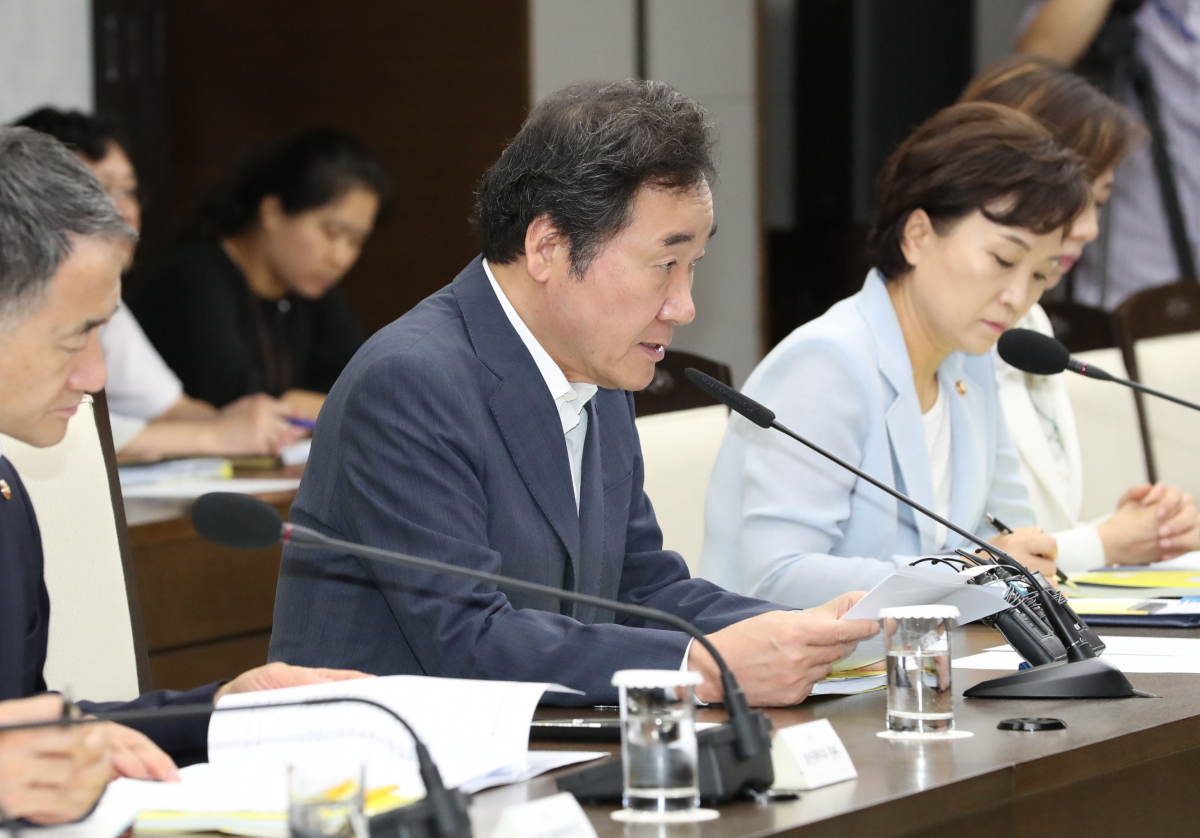▲8일 정부세종청사에서 열린 국정현안점검조정회의에서 이낙연 총리가 발언하고 있다.(연합뉴스)
