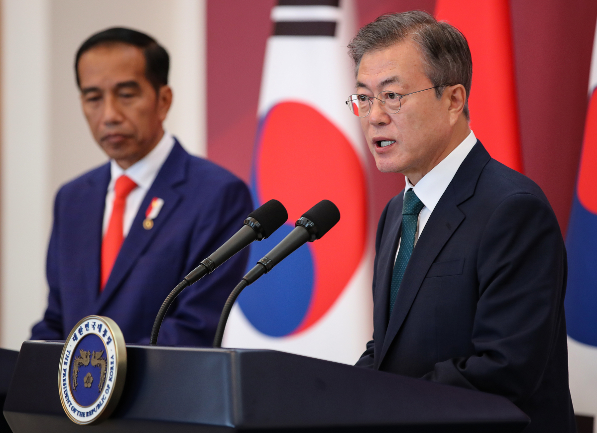 ▲문재인 대통령과 한국을 국빈 방문 중인 조코 위도도 인도네시아 대통령이 10일 오후 양국 공동 언론발표를 하고 있다.(연합뉴스)