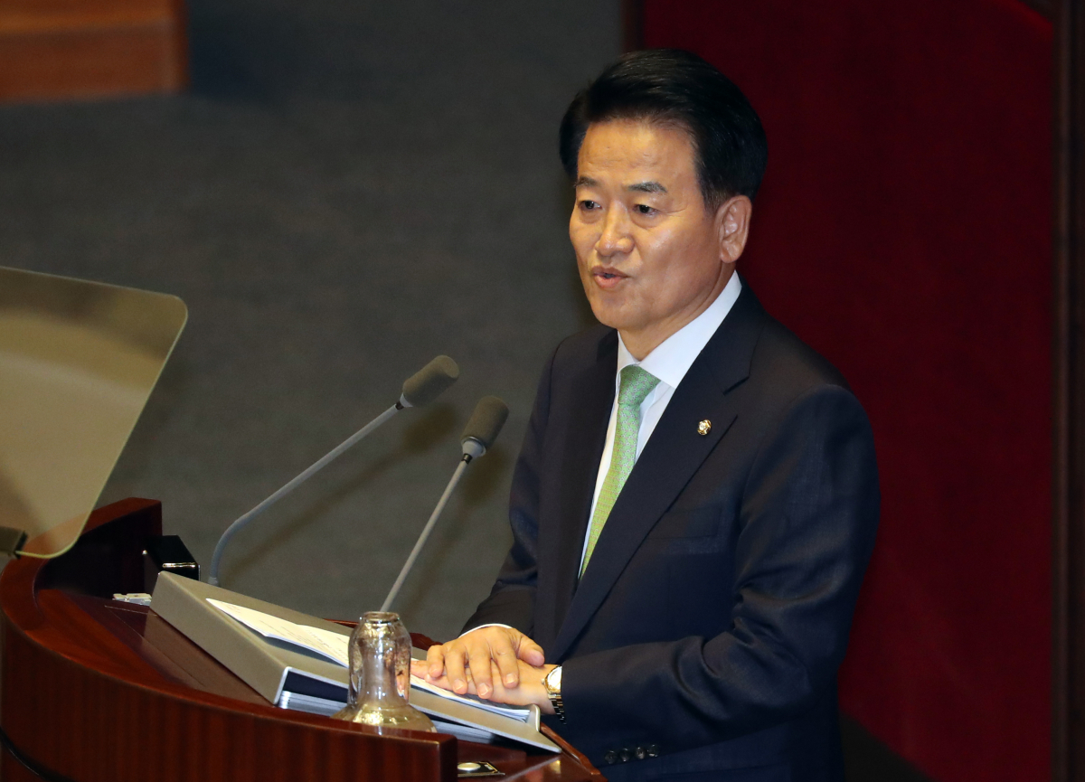 ▲정동영 민주평화당 대표가 13일 국회에서 열린 본회의에서 비교섭단체 대표연설을 하고 있다. (연합뉴스)