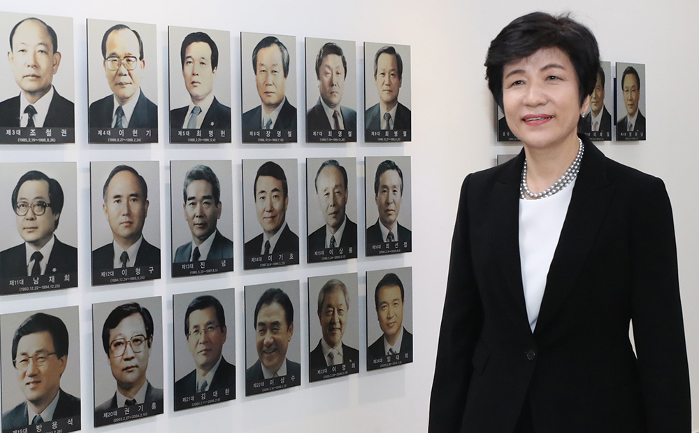 ▲김영주 고용노동부 장관이 21일 오후 정부세종청사 고용노동부에서 열리는 이임식에 참석하고 있다. (연합뉴스)