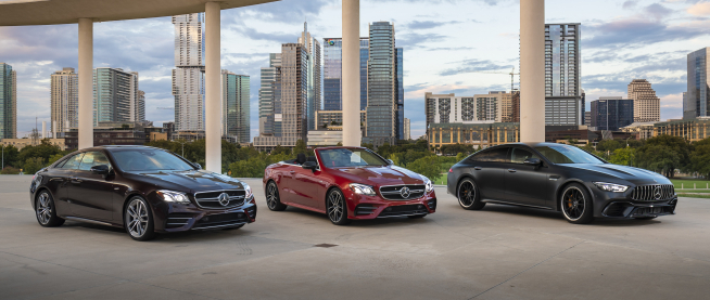 ▲메르세데스-AMG 글로벌 미디어 시승행사가 9월말 미국 텍사스 오스틴에서 열렸다. 사진 왼쪽부터 AMG E 53 쿠페와 카브리올레, AMG GT 4도어 쿠페(63 S)의 모습. (사진제공=메르세데스-AMG)