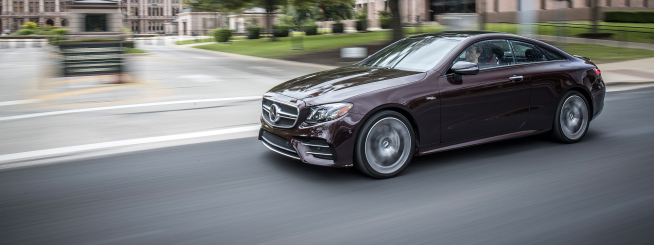 ▲2도어 쿠페는 E-클래스 가운데 섀시 강성이 가장 뛰어난 모델이다. 네바퀴굴림 4매틱 플러스와 맞물려 꽤 괜찮은 핸들링을 빚어낸다. (사진제공=AMG)