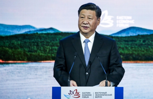 ▲12일(현지시간) 시진핑 중국 국가주석이 러시아 블라디보스토크에서 열린 동방경제포럼에서 연설하고 있다. 블라디보스토크/로이터연합뉴스
