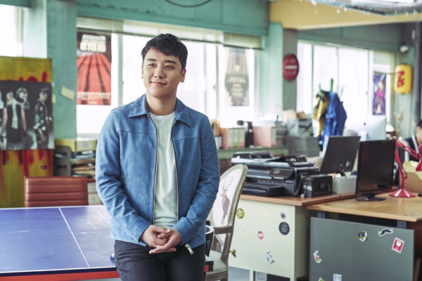 ▲Big Bang's Seungri stars in the Netflix Original Series, YG Future Strategy Office (Photo Credit: Hong Sang-won for Netflix)(사진=넷플릭스)