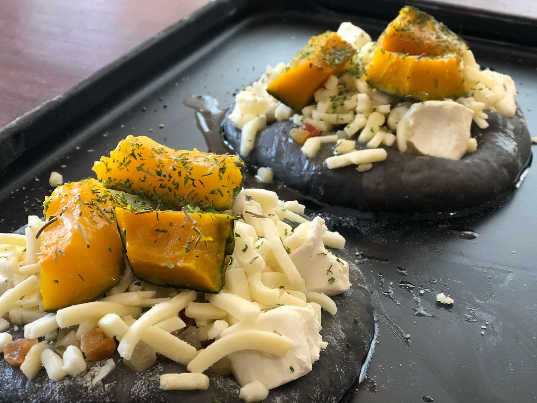 (출처=목월빵집 페이스북)