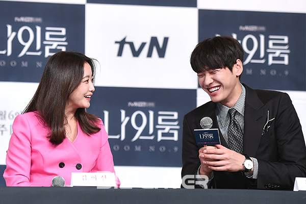 ▲김희선, 김영광(사진=고아라 기자 iknow@)