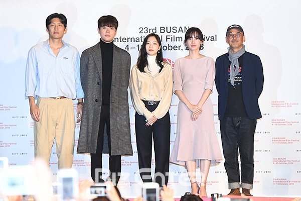 ▲고준, 박정민, 김고은, 신현빈,이준익(사진=고아라 기자 iknow@)