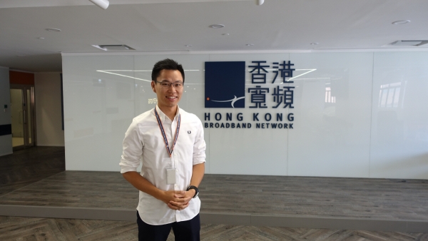 ▲지난달 13일 홍콩 콰이충에 위치한 HKBN(HongKong Broadband Network)에서 만난 시와이 챈(CY Chan) 디렉터는 “HKBN이 DQ 프로그램의 광동어 버전을 개발해 홍콩 어린이들에게 보다 편리한 디지털 교육을 지원하고 있다”고 말했다. 사진=고대영 기자 kodae0@