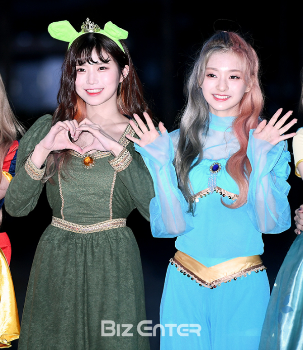 ▲프로미스나인 송하영, 이나경(사진=고아라 기자 iknow@)