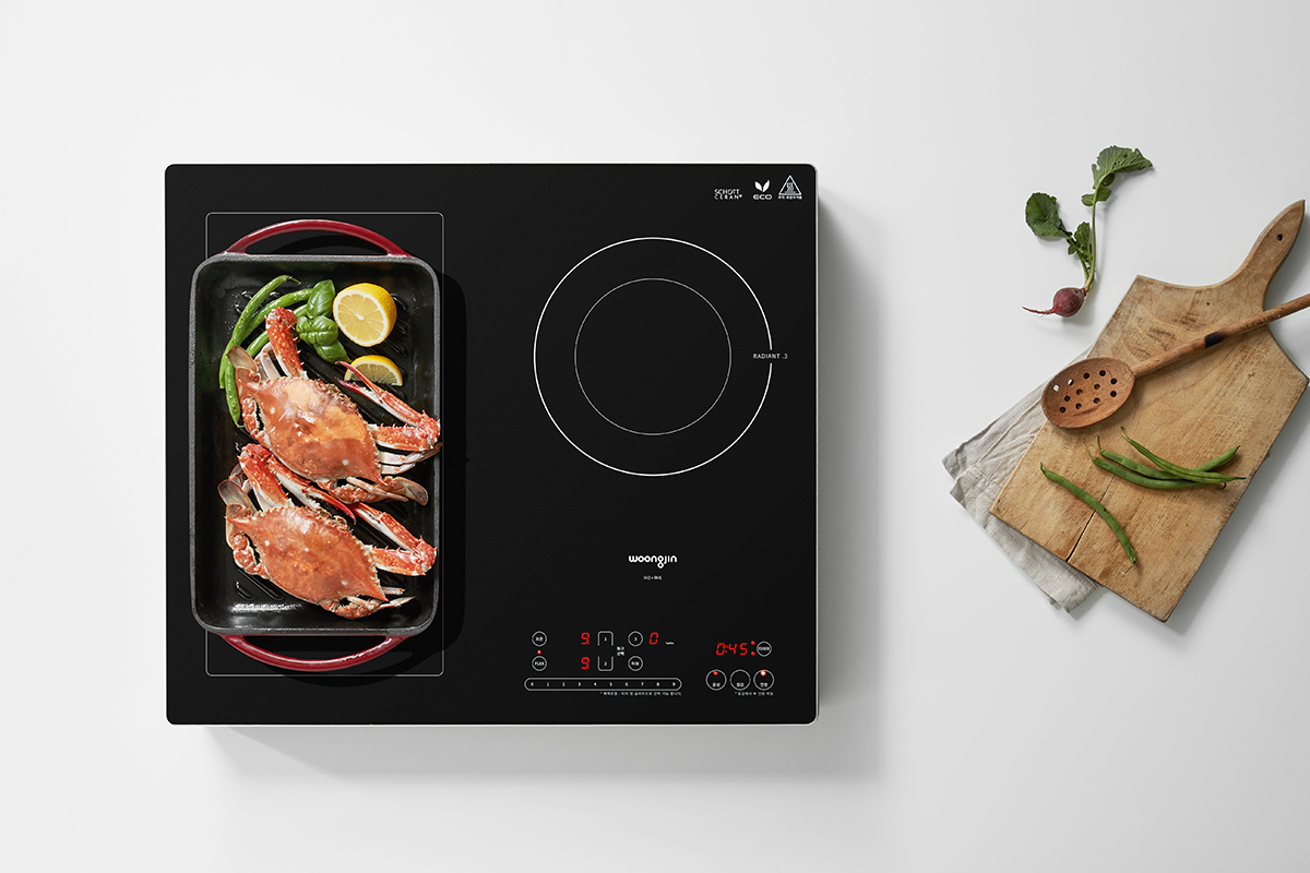 ▲‘웅진 하이브리드 전기레인지’(사진제공=웅진렌탈)