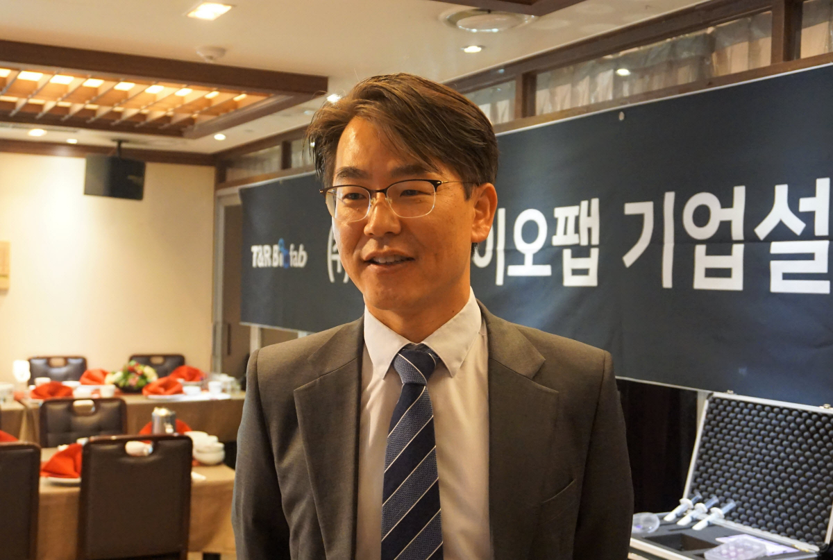 ▲윤원수 티앤알바이오팹 대표이사가 8일 서울 여의도동의 한 한식당에서 자사의 기술력과 비전을 소개하고 있다.(서울IR네트워크)