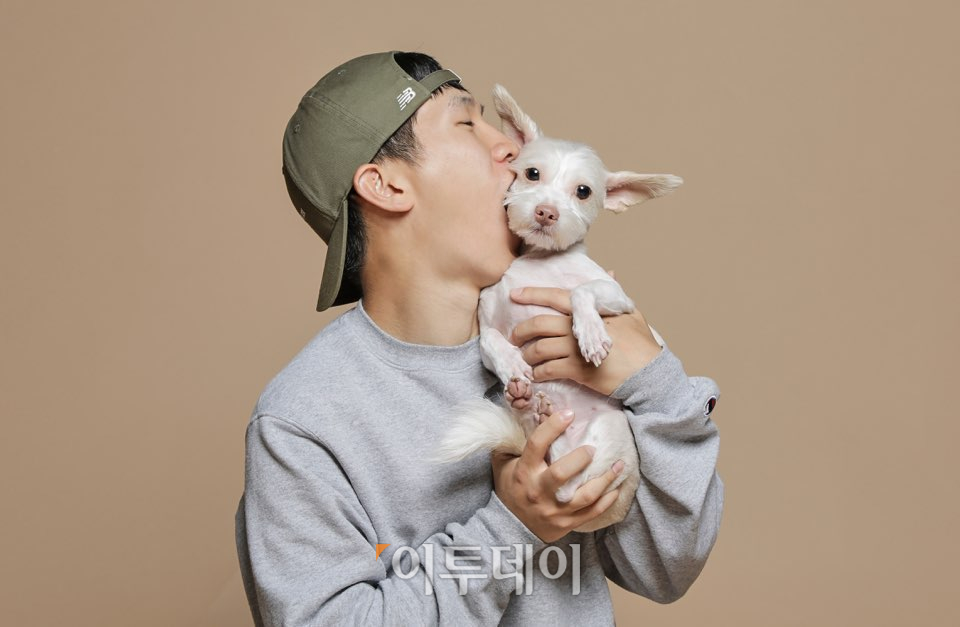 ▲유 팀장의 새해 소망은 더 건강해지는 것이다. 그리고 건강해진 몸으로 유기견 보호활동을 계속 이어가는 것, 그의 새해 목표다. (나경연 기자 contest@)