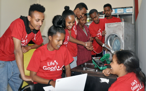 ▲ LG전자가 에티오피아 청년들의 창업을 돕기 위해 에티오피아 수도 아디스아바바에 있는 ‘LG-KOICA 희망직업훈련학교’에 LG소셜캠퍼스 창업지원센터를 설립한다. (사진제공=LG전자)