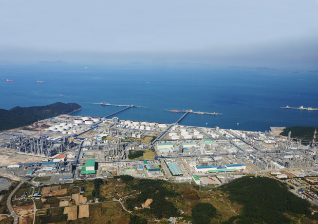 ▲국가품질명장 산실로 자리잡아가고 있는 한화토탈 대산공장(사진제공=한화토탈)