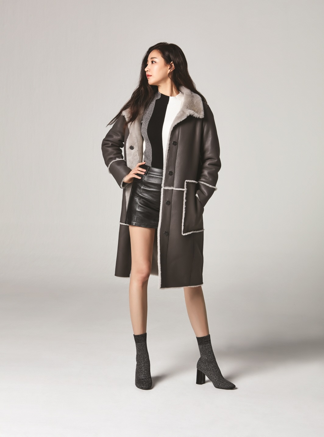 ▲와이드앵글 리버시블 무스탕 롱코트(와이드앵글)