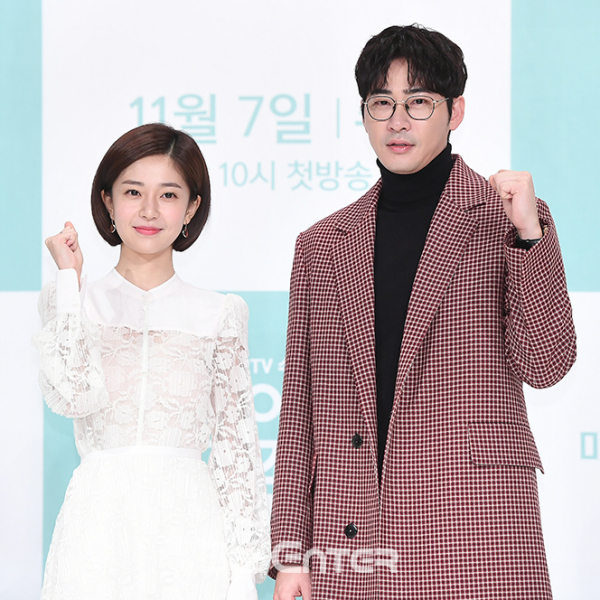 ▲백진희, 강지환(사진=고아라 기자 iknow@)