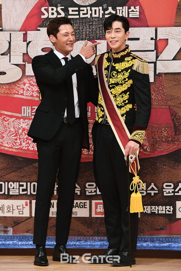 ▲최진혁, 신성록(사진=고아라 기자 iknow@)