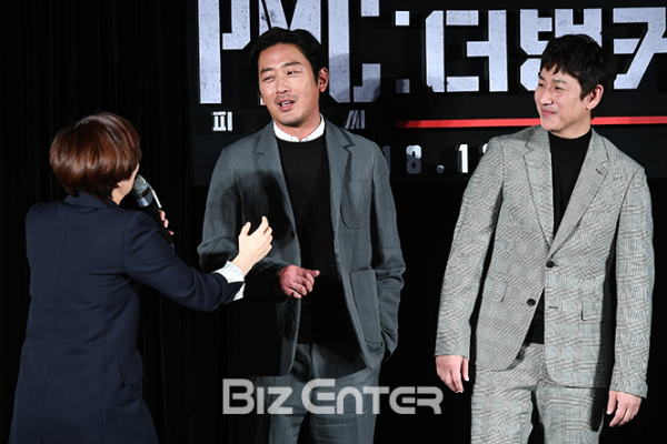 ▲하정우, 이선균(사진=고아라 기자 iknow@)