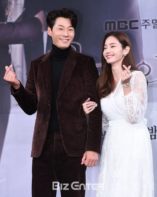 ▲이천희, 한채영(사진=고아라 기자 iknow@)