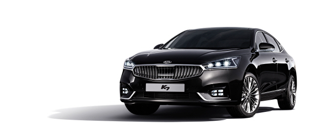 ▲기아자동차가 출시한 2019년형 K7. 사진제공 기아자동차