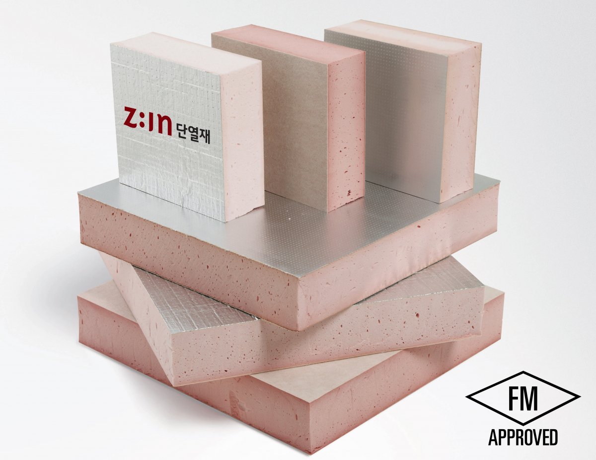 ▲ FM인증을 획득한 LG하우시스의 'PF보드' 제품 사진.(사진 제공=LG하우시스)