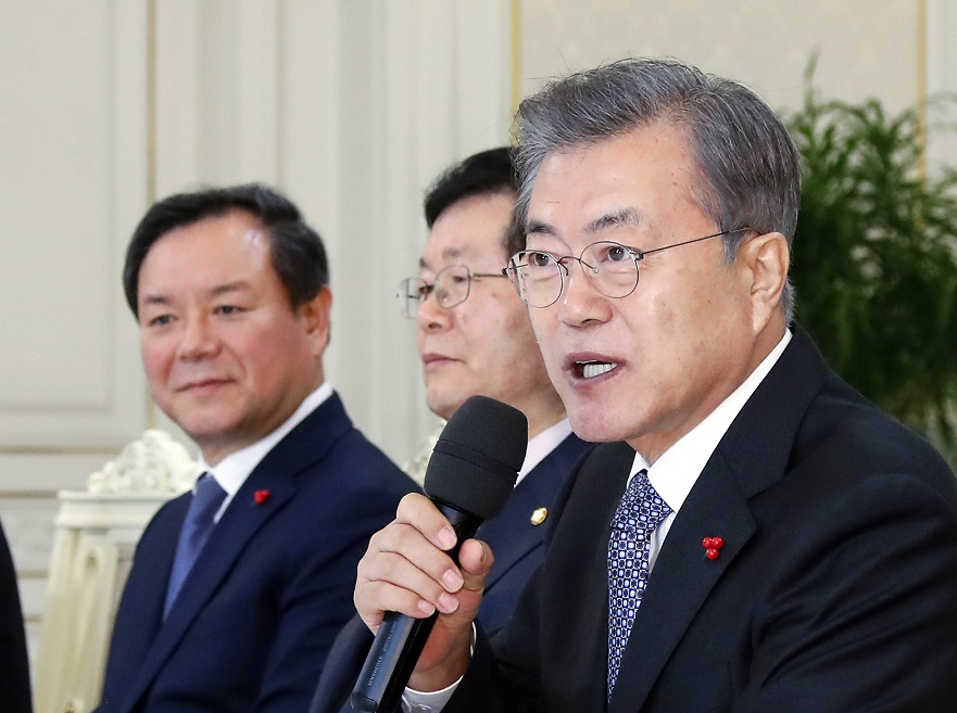 ▲문재인 대통령이 31일 오전 청와대에서 열린 당 지도부 초청 오찬에서 발언하고 있다.(연합뉴스)