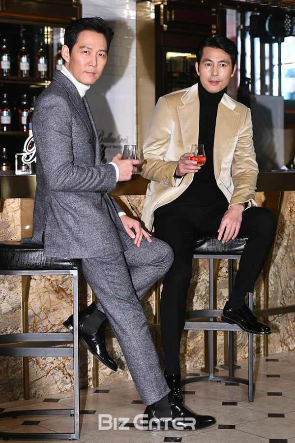 ▲이정재, 정우성(사진=고아라 기자 iknow@)