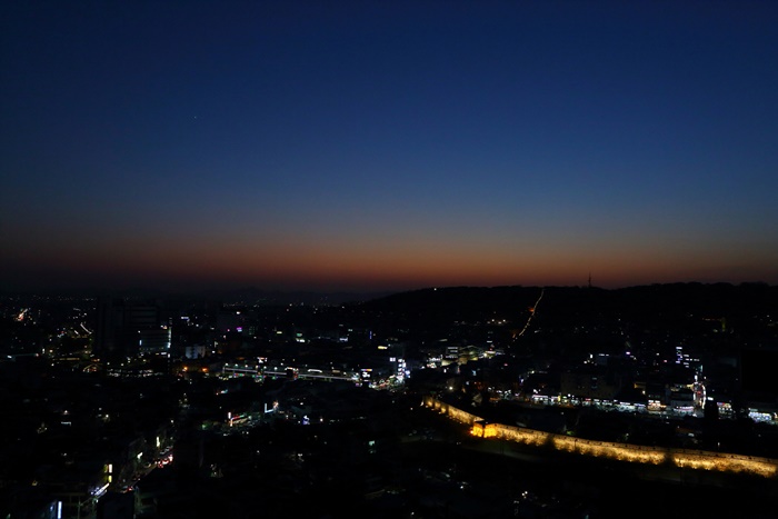 ▲노을빛전망대는 수원시민들이 노을을 감상하기에 부담없는 곳이다.