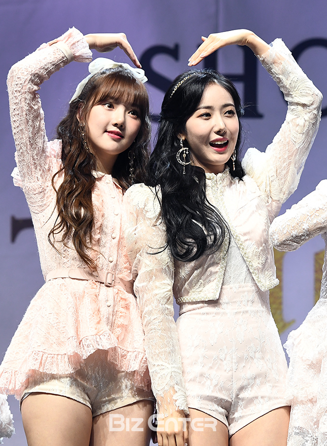 ▲여자친구 예린, 신비(사진=고아라 기자 iknow@)