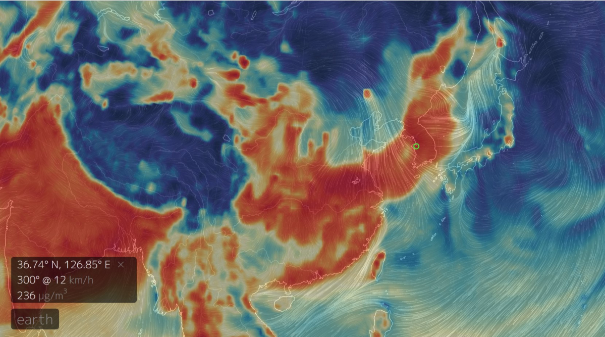▲15일 오전 어스윈드맵에 나타난 한국과 중국의 미세먼지 농도. (출처=어스윈드맵 사이트 캡처)