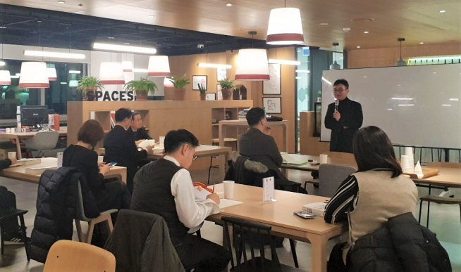 ▲스페이시즈 그랑 서울에서 개최된 ‘이동우의 독서클럽’(사진=스페이시즈)