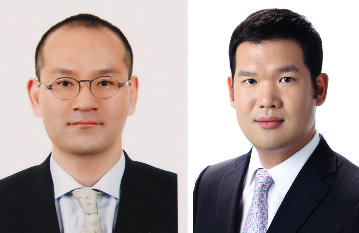 ▲이해욱(왼쪽) 대림산업 회장과 허윤홍 GS건설 부사장.