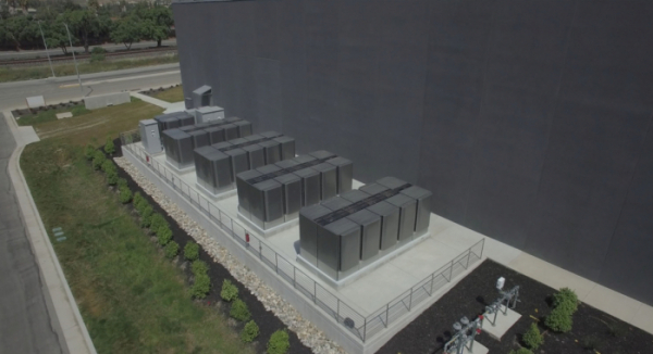 ▲블룸에너지사 연료전지 주기기인 에너지서버의 모습(사진=SK건설)