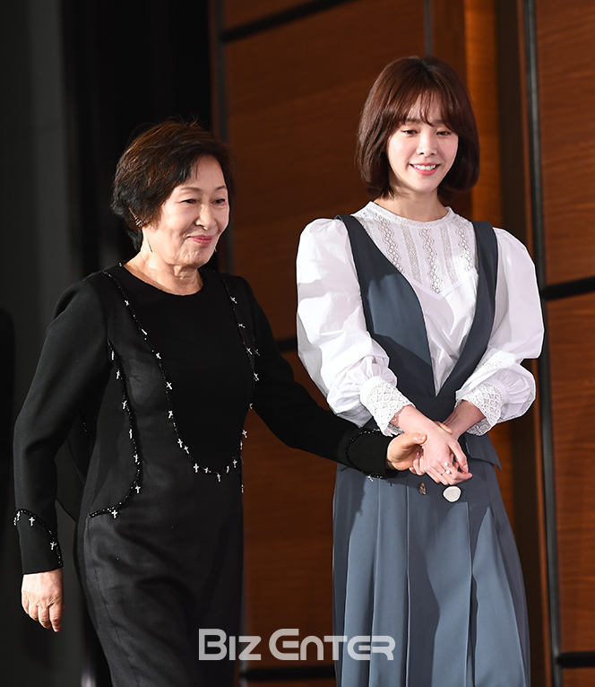 ▲김혜자, 한지민(사진=고아라 기자 iknow@)