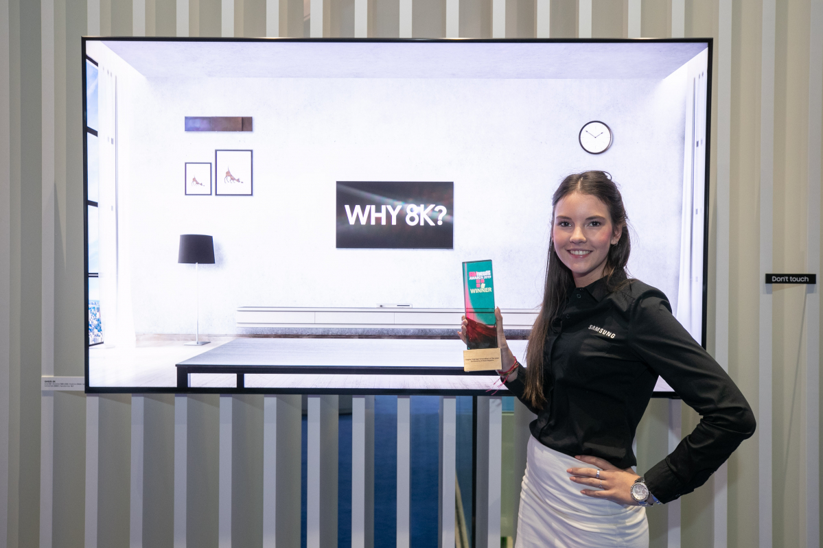 ▲AV 뉴스 매거진이 '올해 가장 혁신적인 상업용 디스플레이'로 선정한 삼성전자의 QLED 8K 사이니지.(사진제공 삼성전자)