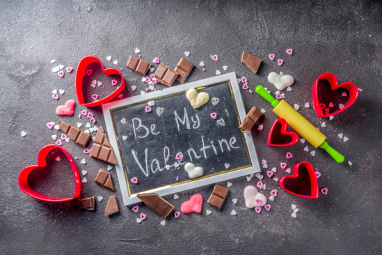 2월 14일, 발렌타인데이 유래는? '여자가 남자에게 초콜릿 주는 의미 알고 보니…' - 이투데이
