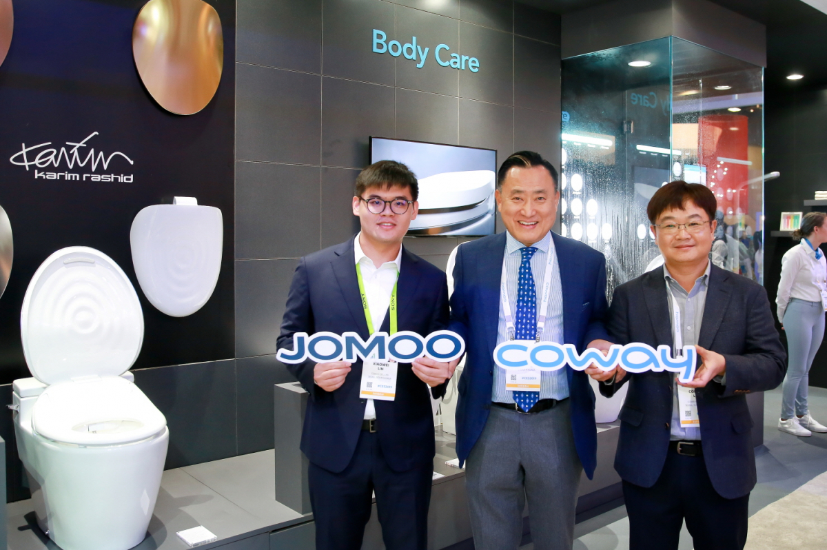 ▲중국 주방 욕실 전문업체 JOMOO와 전략적 제휴 양해각서 체결(사진제공=코웨이)