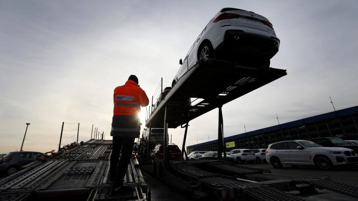 ▲유럽연합(EU)은 미국이 유럽산 자동차에 징벌적 관세를 부과하면 보복하겠다고 말했다. 파이낸셜타임스